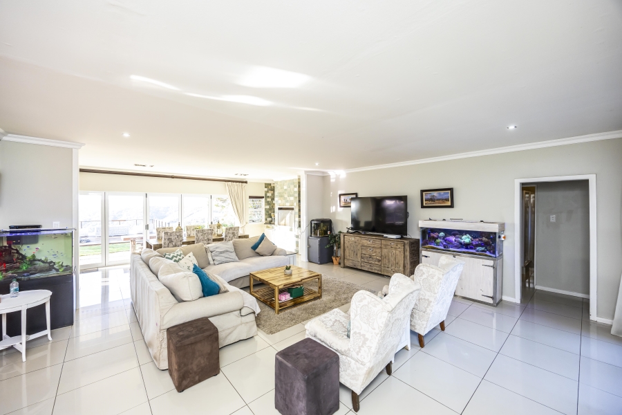 3 Bedroom Property for Sale in Gonubie North Eastern Cape